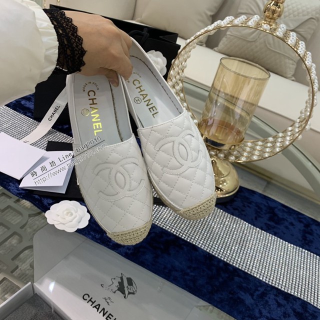 chanel2022最新頂級綿羊皮單鞋 香奈兒米白皮電繡拼色漁夫鞋 dx3519